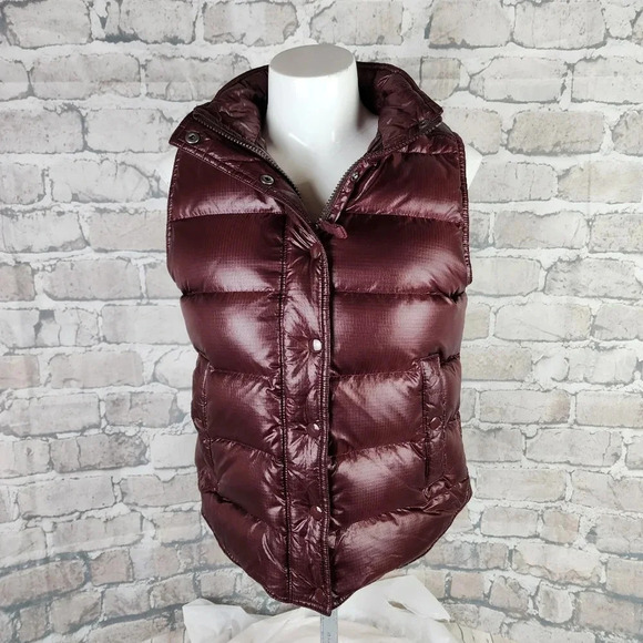 J. Crew Quilted Down Puffer Vest Maroon Size Small - Picture 5 of 14